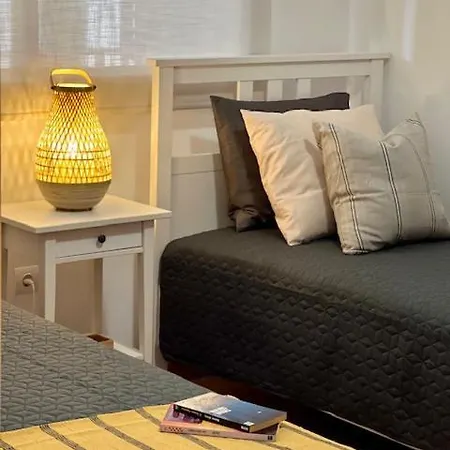 #seaparaiso# Heated Pool,private Parking,fast Wifi 아데제