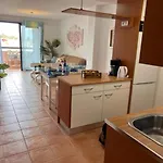 #seaparaiso# Heated Pool,private Parking,fast Wifi Apartamento *