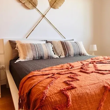 #seaparaiso# Heated Pool,private Parking,fast Wifi Lejlighed *