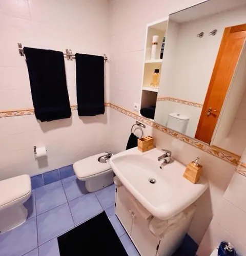 #seaparaiso# Heated Pool,private Parking,fast Wifi Lejlighed