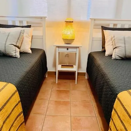 #seaparaiso# Heated Pool,private Parking,fast Wifi * אדחה