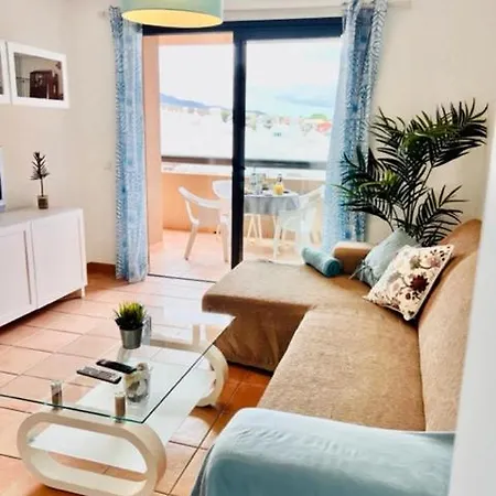 Apartament #seaparaiso# Heated Pool,private Parking,fast Wifi Costa Adeje (Tenerife)