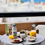#seaparaiso# Heated Pool,private Parking,fast Wifi Appartement